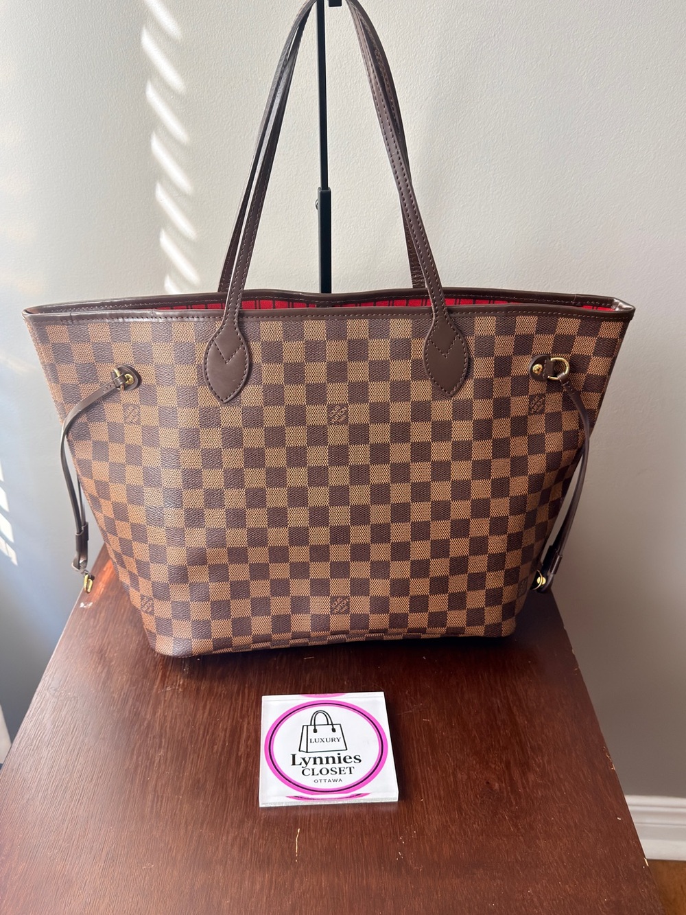 Authentic LOUIS VUITTON Neverfull MM size in Damier Ebene - Picture 2 of 16